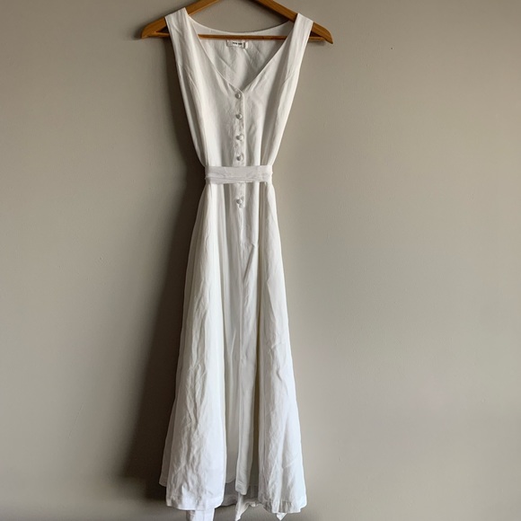 Mod Ref Dresses & Skirts - White MIDI length Dress